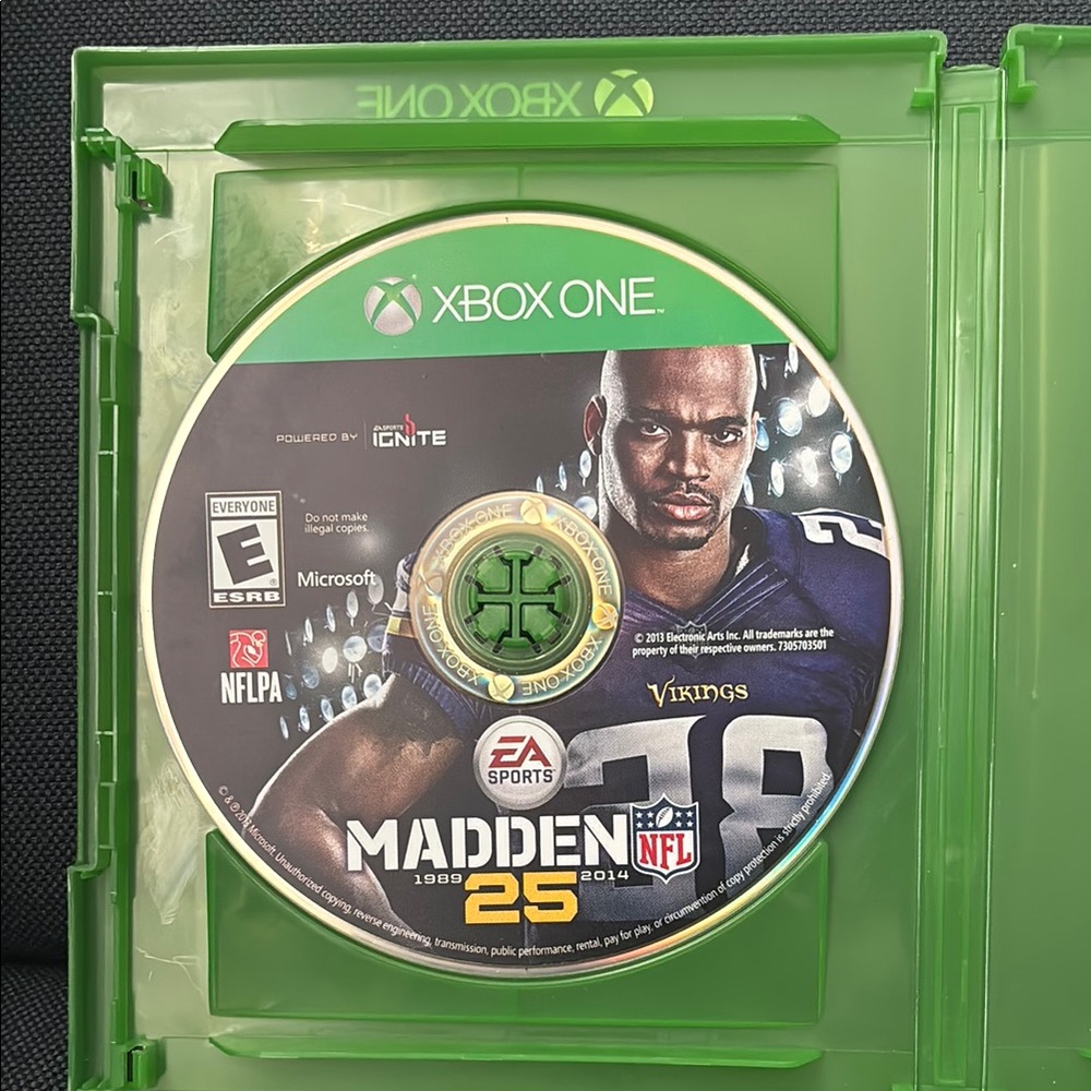 Madden 25 One Game - Green Case